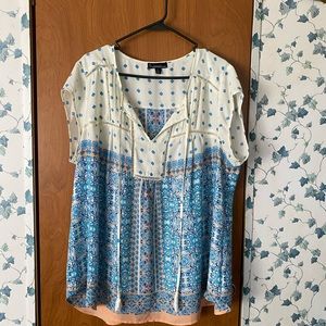 Signature Studio Top